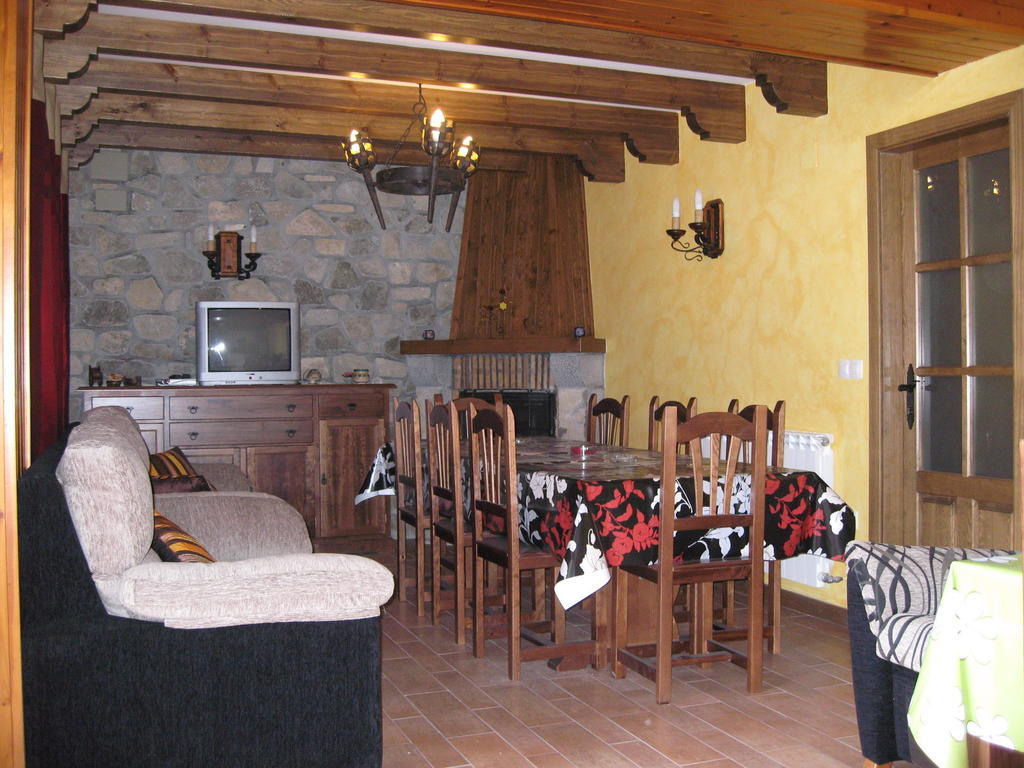Casa Herrero Oto Стая снимка